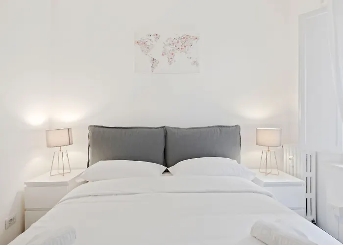 Guesthost - Sognando Flat * Bolonia